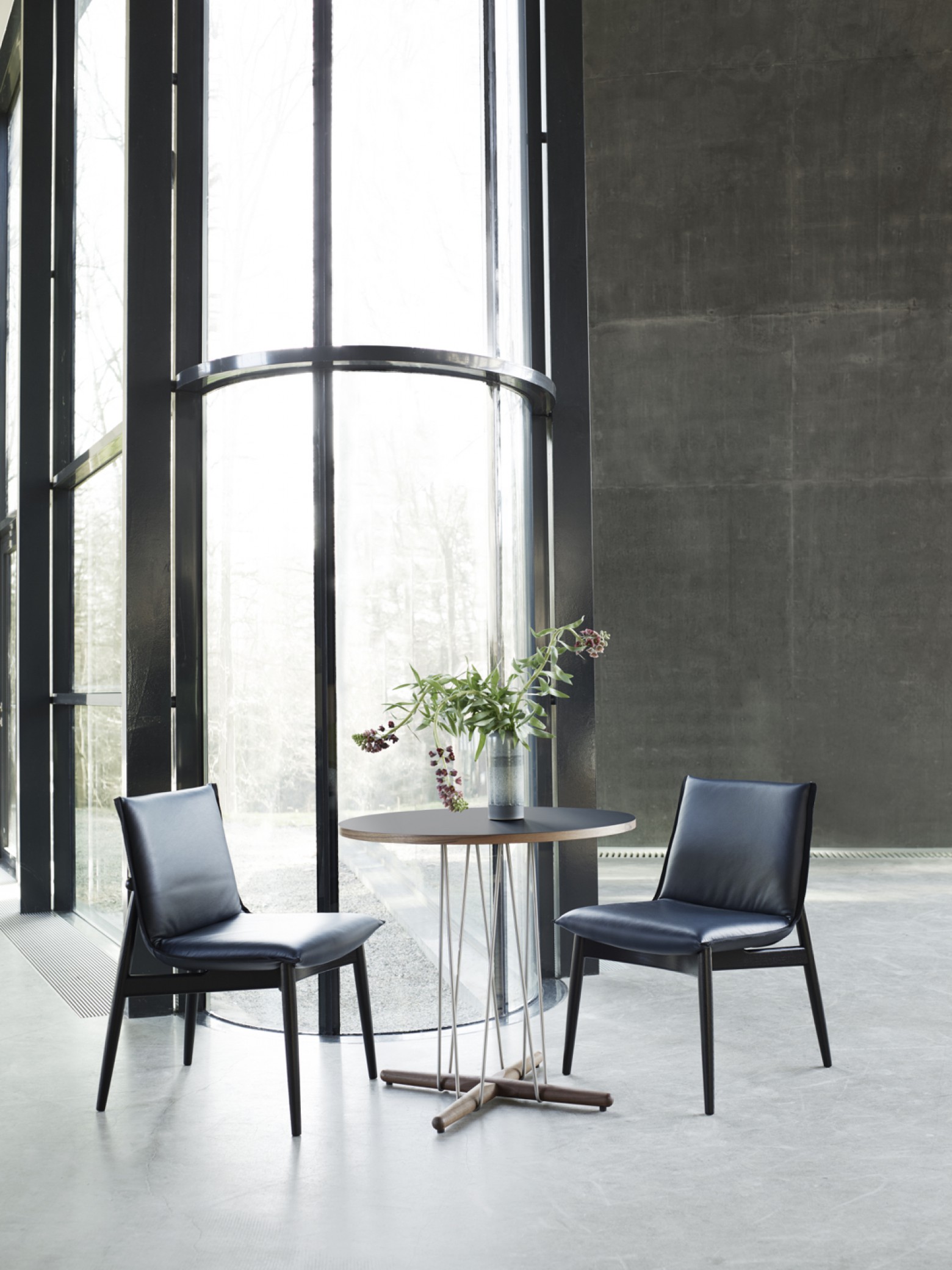 E021 Embrace Lounge Table Victors Design Agency