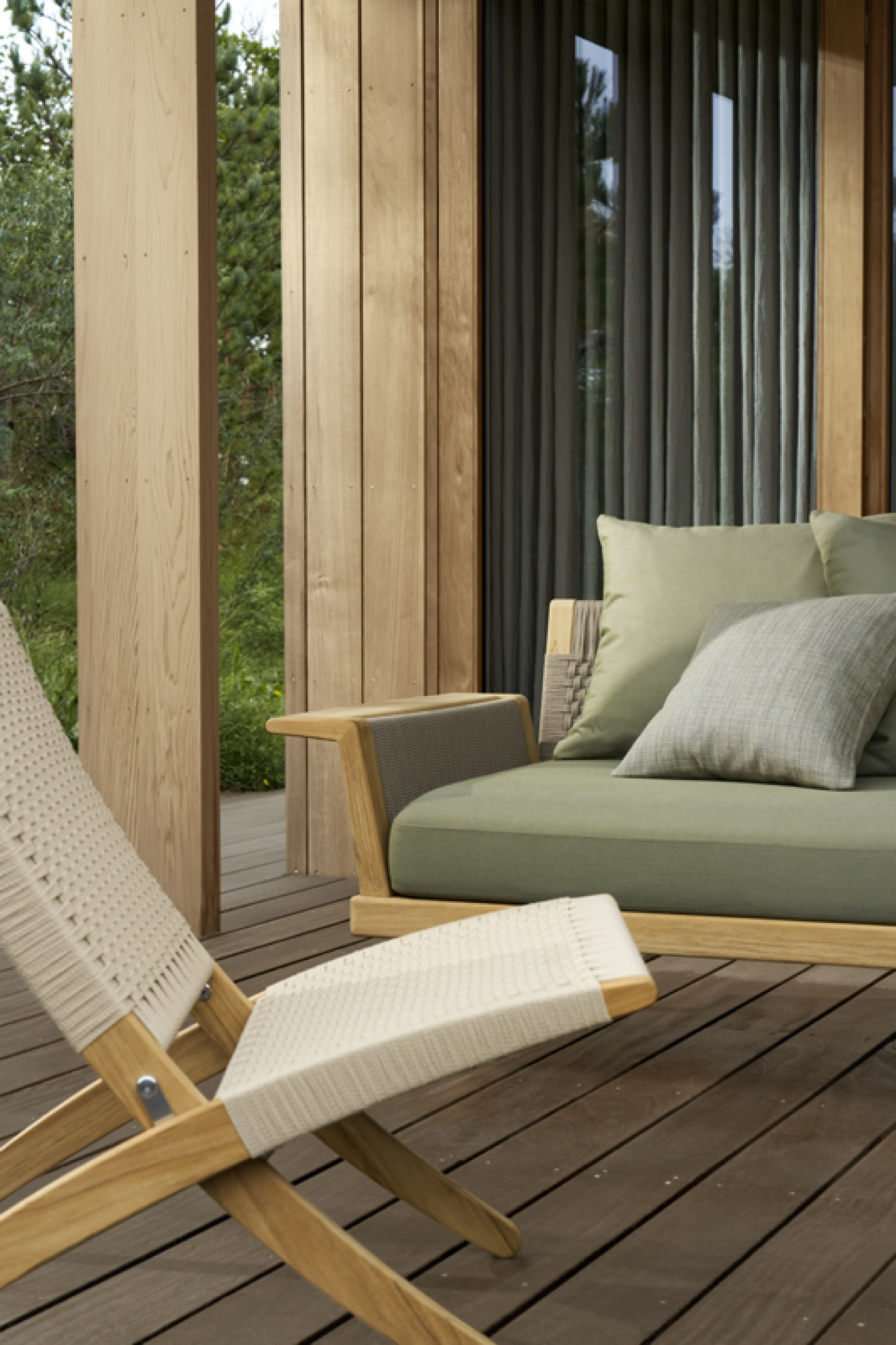 Embrace en Cuba chair Victors Design Agency