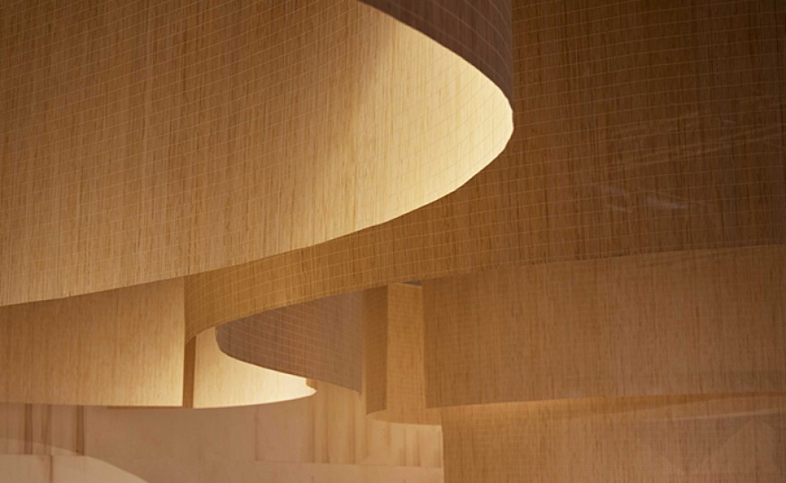 Milaan stand ontworpen door Kengo Kuma met natuurlijke materialen