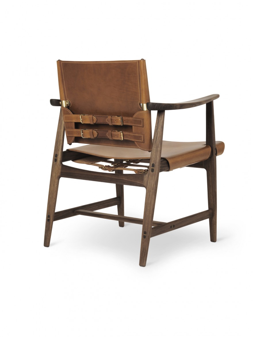 BM1106 Huntsman chair - noyer huilé - cuir à harnais cognac