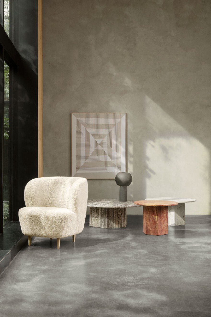 Stay Lounge op houten poten in naturel sheepskin: top comfort  