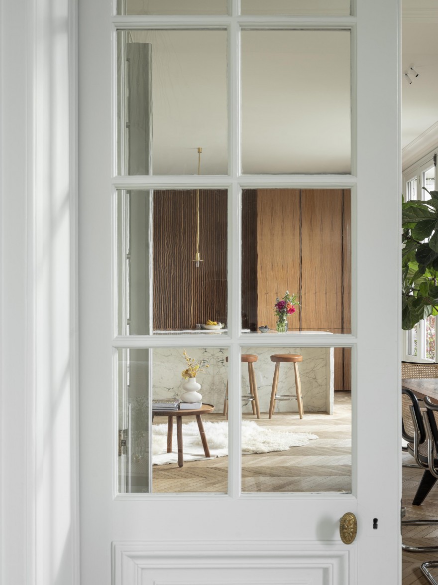 Discreet binnenkijken in een privé flat in Paris: een realisatie van Marie-Astrid-Astrid Pelser 