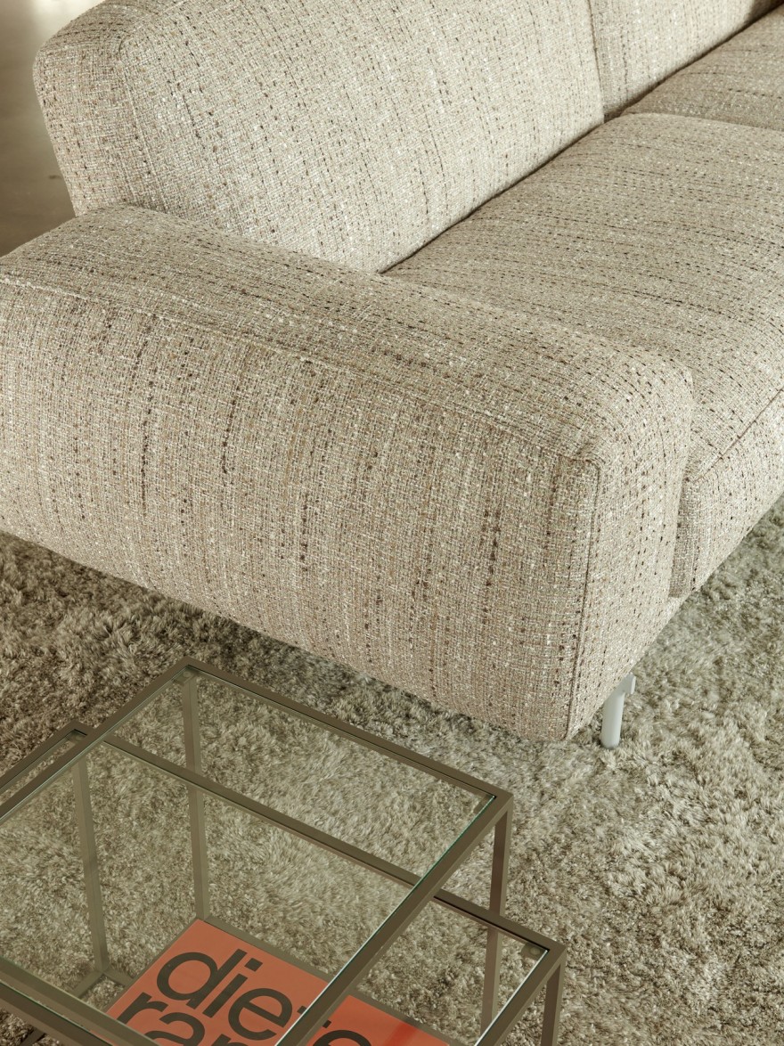 Detail Prime sofa Truly Truly et Tangled collection (table basse) 