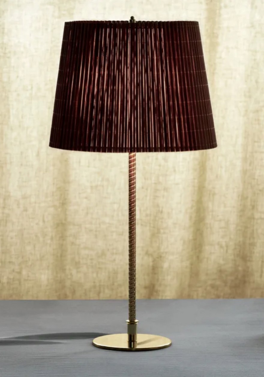 9205 Table lamp (GUBI) - PHOTO SOUS EMBARGO 